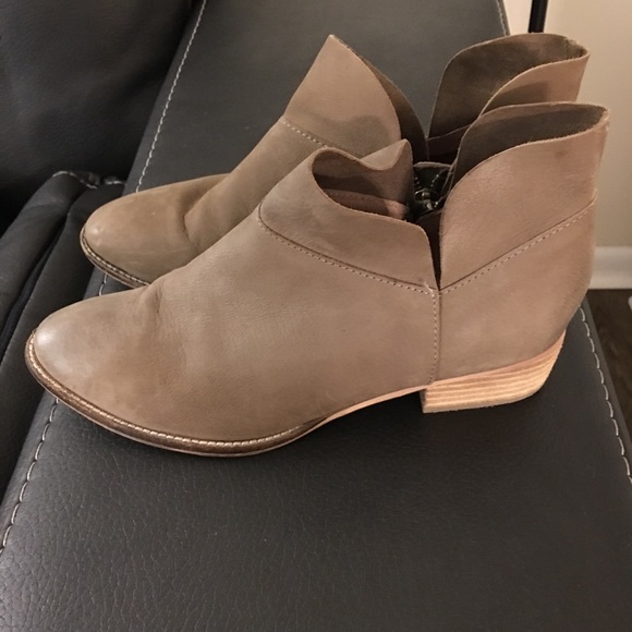 Seychelles Booties - Picture 3 of 4